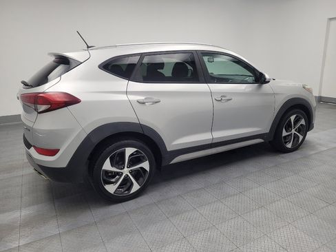 Used 2017 Hyundai Tucson Sport image 10