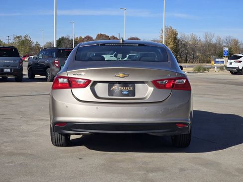 Used 2024 Chevrolet Malibu LT image 8