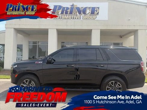 Used 2022 Chevrolet Tahoe Z71 w/ Luxury Package AWD/4WD image 1