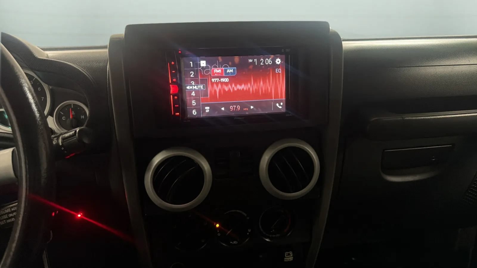 Used 2010 Jeep Wrangler Sahara w/ Dual Top Group AWD/4WD image 14