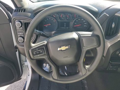 Used 2021 Chevrolet Silverado 2500 Custom w/ Custom Value Package image 23