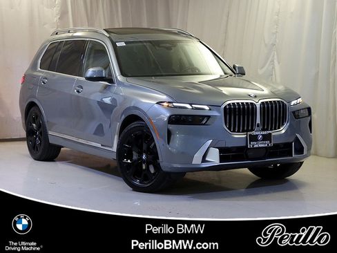 Certified 2023 BMW X7 xDrive40i w/ Premium Package image 1