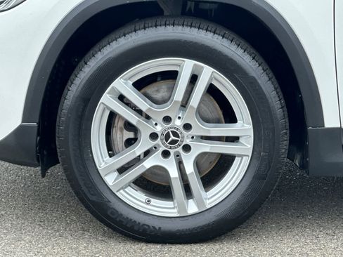 Used 2021 Mercedes-Benz GLA 250 4MATIC image 31