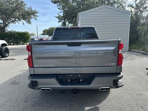 Used 2022 Chevrolet Silverado 1500 RST AWD/4WD image 5