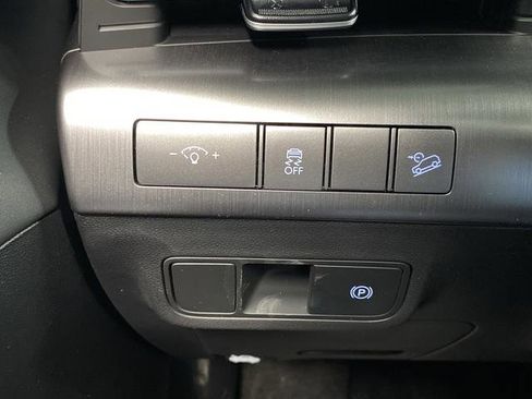 New 2026 Hyundai Kona SEL Premium image 23