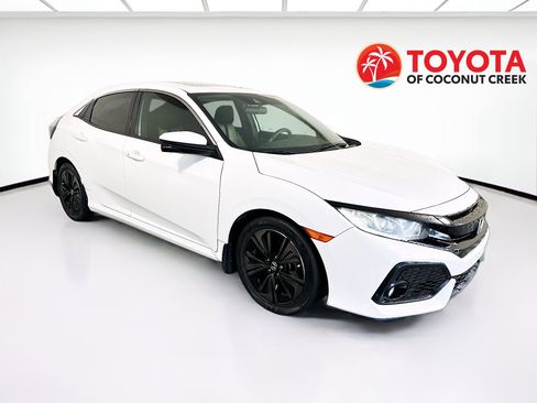 Used 2019 Honda Civic EX image 1