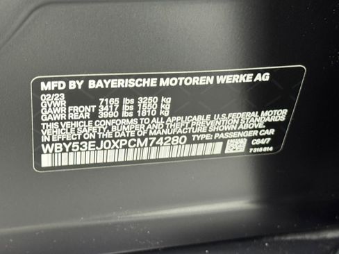 Used 2023 BMW i7 xDrive60 w/ Parking Assistance Package image 58