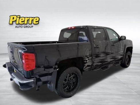 Used 2018 Chevrolet Silverado 1500 LT w/ LT Eassist Package image 5