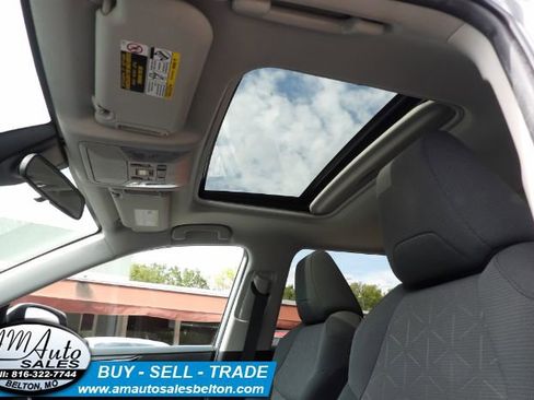 Used 2021 Toyota RAV4 XLE image 25
