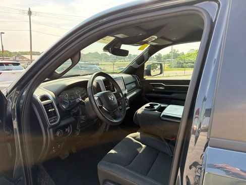 Used 2025 RAM 1500 Big Horn AWD/4WD image 11