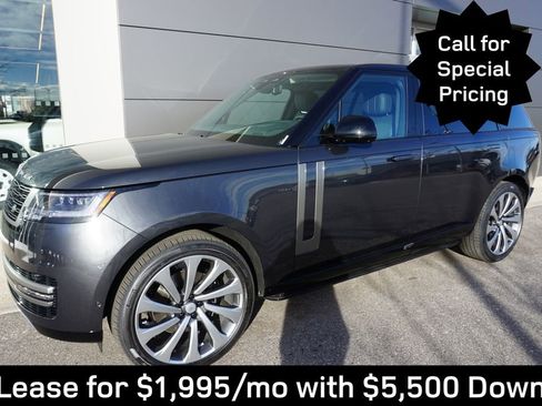 New 2025 Land Rover Range Rover Long Wheelbase SE image 3