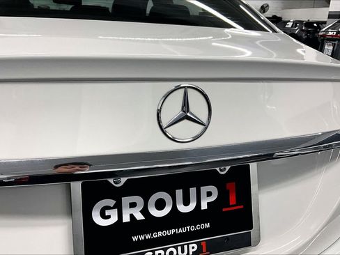 Used 2019 Mercedes-Benz C 300 Sedan image 30