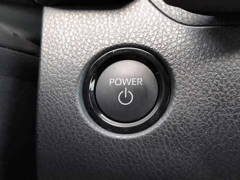Used 2025 Toyota Camry SE w/ Multimedia Upgrade Package FWD image 27