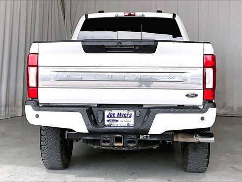 Used 2022 Ford F250 Platinum w/ Tremor Off-Road Package image 4