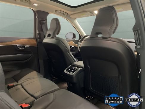 Used 2025 Volvo XC90 B6 Plus image 17