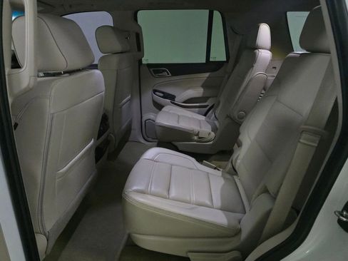 Used 2019 GMC Yukon Denali w/ Denali Ultimate Package image 11