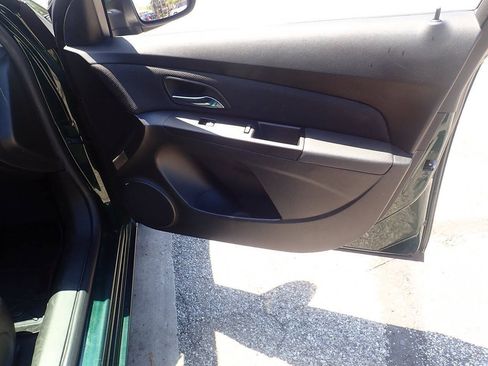 Used 2015 Chevrolet Cruze LT FWD image 24