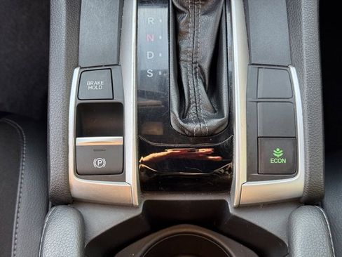 Used 2019 Honda Civic Sport image 25