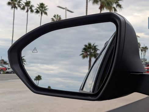 New 2025 Hyundai Tucson Limited image 15