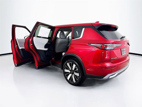 New 2026 Mitsubishi Outlander SE FWD image 33