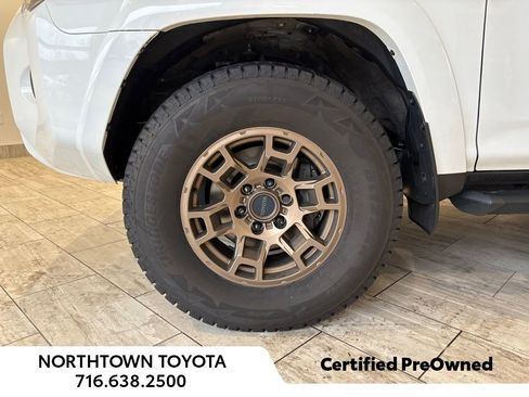 Used 2023 Toyota 4Runner 40th Anniversary SE image 6