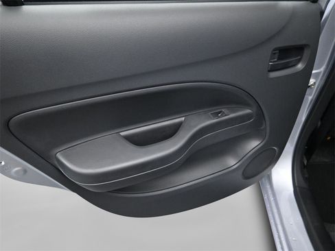 Used 2024 Mitsubishi Mirage G4 ES image 12