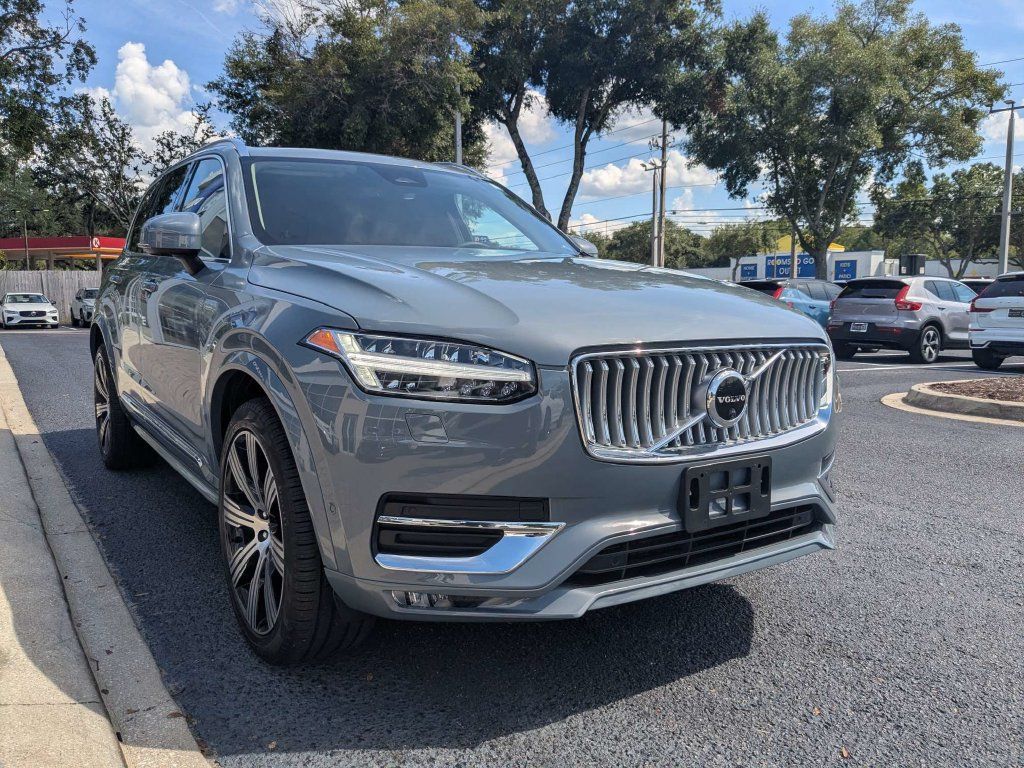 Certified 2023 Volvo XC90 B6 Ultimate AWD/4WD image 8
