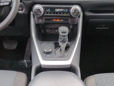 Certified 2025 Toyota RAV4 XLE AWD/4WD image 19