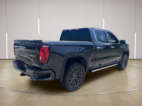 Used 2022 GMC Sierra 1500 Denali Ultimate AWD/4WD image 8