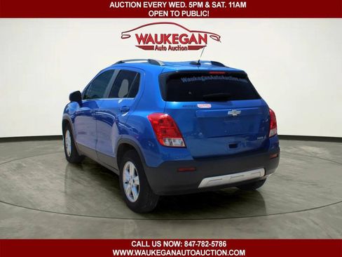 Used 2016 Chevrolet Trax LT FWD image 4