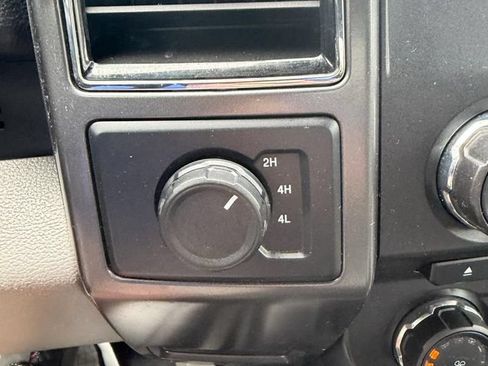Used 2018 Ford F150 XLT w/ Equipment Group 301A Mid AWD/4WD image 19