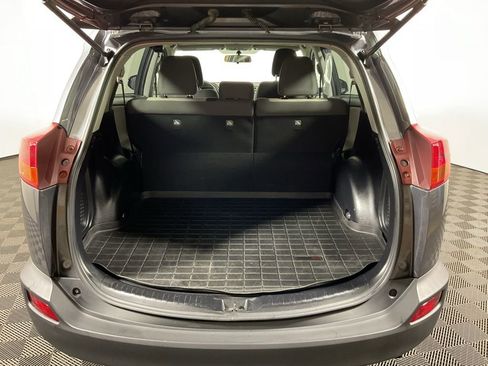 Used 2014 Toyota RAV4 XLE image 12