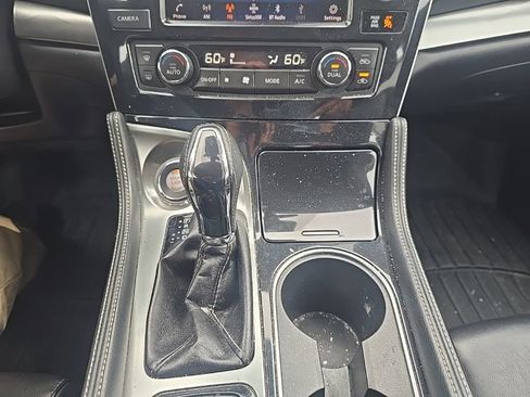 Used 2021 Nissan Maxima 3.5 SV w/ Floor Mat Group FWD image 15