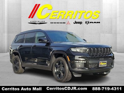 Used 2025 Jeep Grand Cherokee L Limited w/ Luxury Tech Group II image 1
