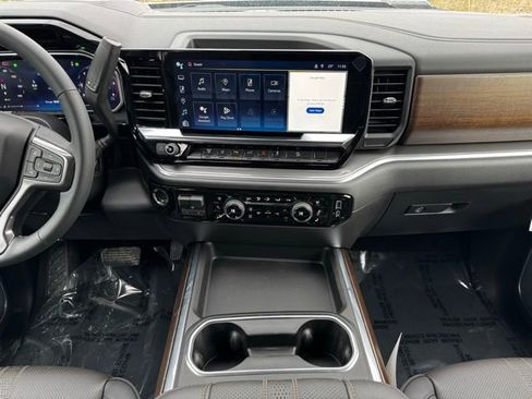 New 2026 Chevrolet Silverado 3500 High Country w/ Technology Package AWD/4WD image 2