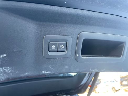 Used 2025 MAZDA CX-90 3.3 Turbo w/ Preferred Package image 23