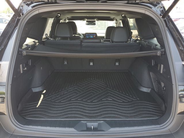 Certified 2026 Subaru Outback Limited AWD/4WD image 9