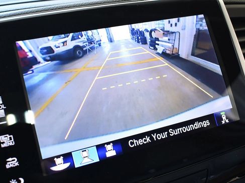 Used 2016 Honda Pilot Elite image 19