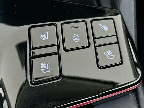 Used 2023 Kia Sportage SX Prestige image 26