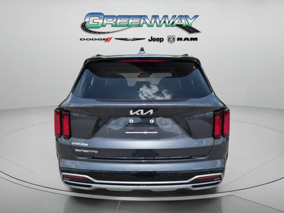 Used 2023 Kia Sorento S