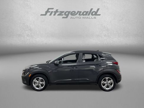 Used 2023 Hyundai Kona SEL AWD/4WD image 2