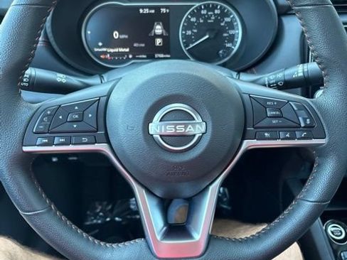 Certified 2025 Nissan Versa SR w/ Trunk Package FWD image 8