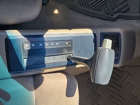 Used 1994 Chevrolet Lumina Euro FWD image 27