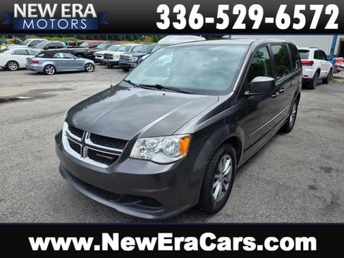 Used 2016 Dodge Grand Caravan SE FWD image 1
