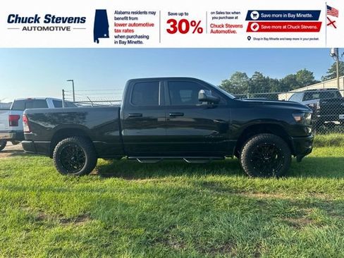 Used 2019 RAM 1500 Big Horn RWD image 3