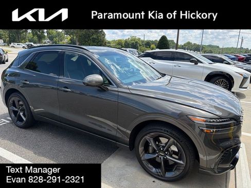 Used 2026 Genesis GV70 2.5T Sport Prestige AWD/4WD image 3