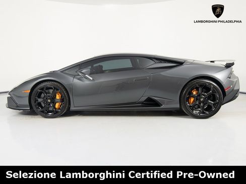 Used 2023 Lamborghini Huracan Tecnica image 8