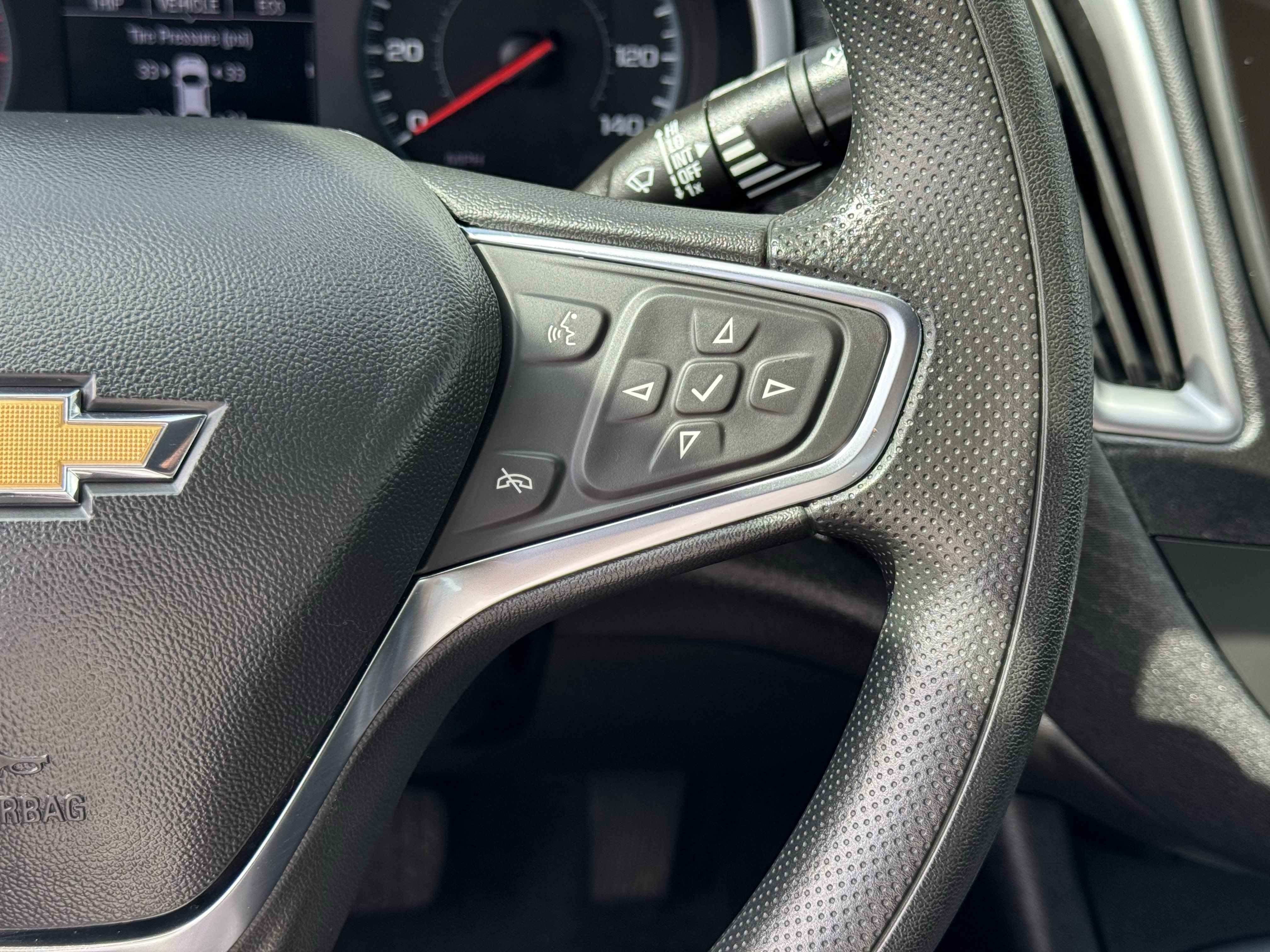 Used 2025 Chevrolet Malibu LT FWD image 33