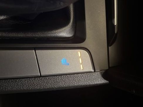 Used 2018 Hyundai Elantra Value Edition image 25