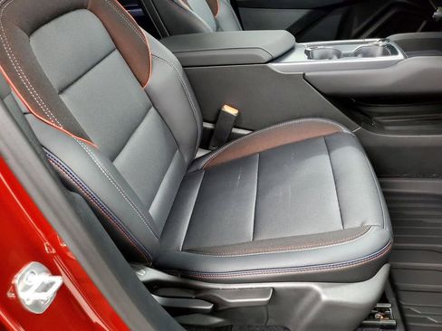 New 2025 Chevrolet Equinox EV RS image 20